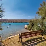 6 Bedroom Gorgeous In Pag